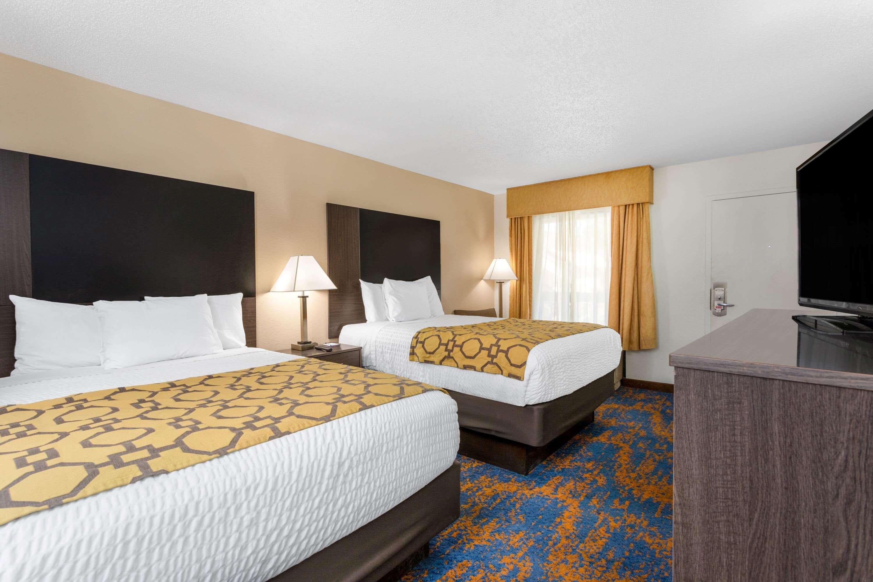 Baymont By Wyndham Tallahassee Esterno foto
