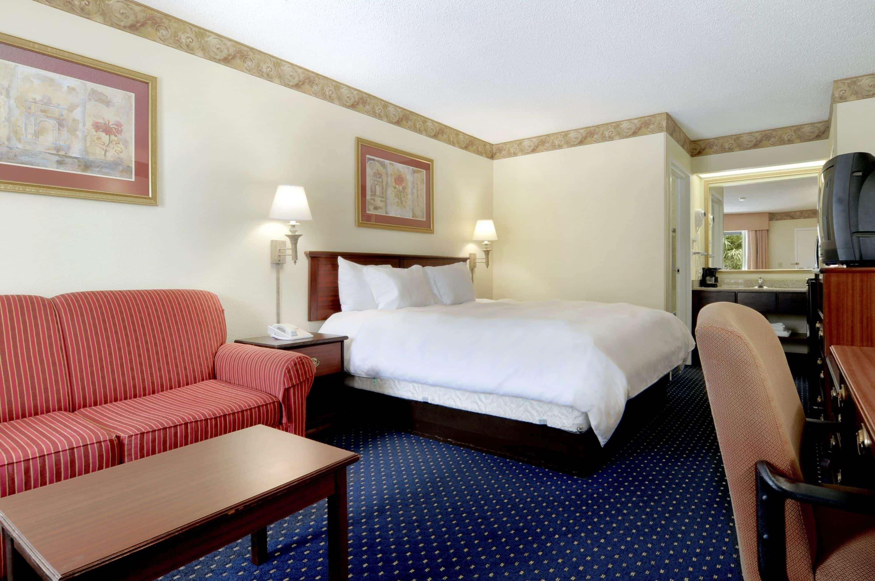 Baymont By Wyndham Tallahassee Esterno foto